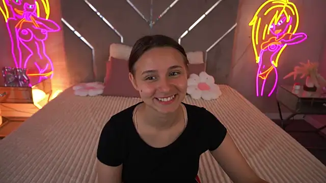 TinyNatalie online show from 27, 7, 2026