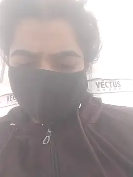 Qxriya online show from 23, 11, 2025