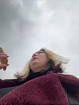 KateBurlesk online show from 6, 3, 2026