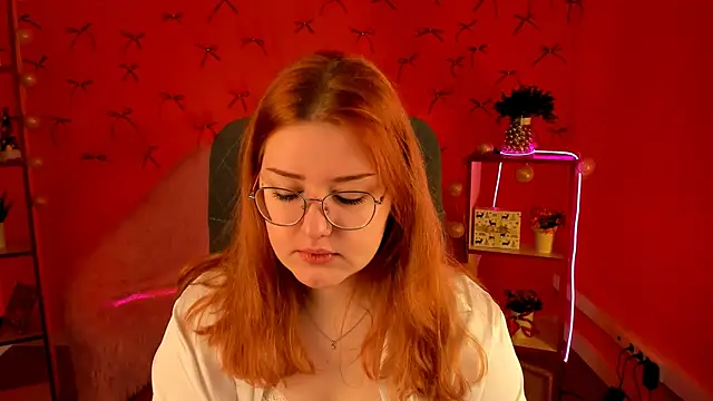 StaceyJensen online show from 18, 12, 2025