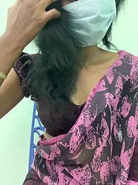 honeygirl6996 online show from 24, 4, 2026