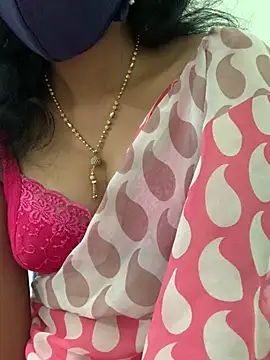 honeygirl6996 online show from 16, 6, 2026