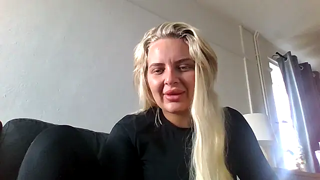 BrattyBabe x online show from 24, 11, 2025