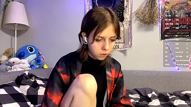 FairyLuna online show from 4, 12, 2025