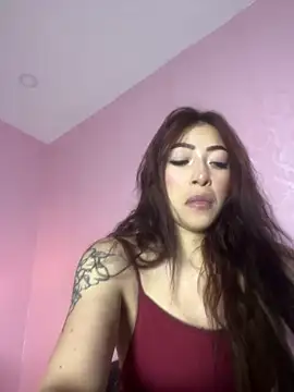 DAKOTA SAKURA online show from 3, 6, 2026