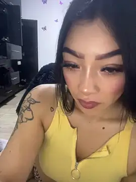 DAKOTA SAKURA online show from 19, 7, 2026