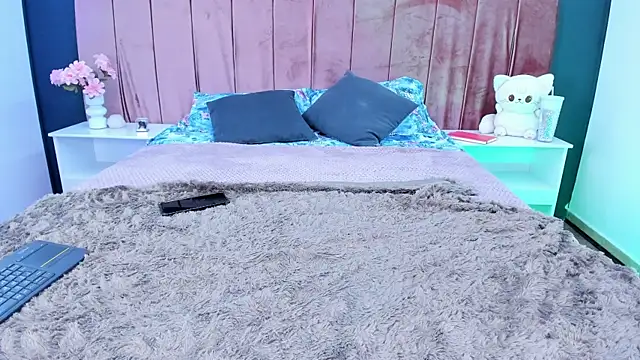 AkiraKurosei online show from 23, 4, 2026