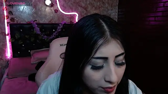 Snapshot of dulcinea77gp chatting on 3, 6, 2026 dulcinea77gp online show from 3, 6, 2026
