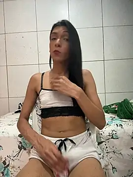rafaellatrans online show from 30, 7, 2026