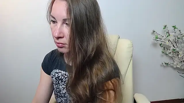 Brandy Gem online show from 22, 4, 2026