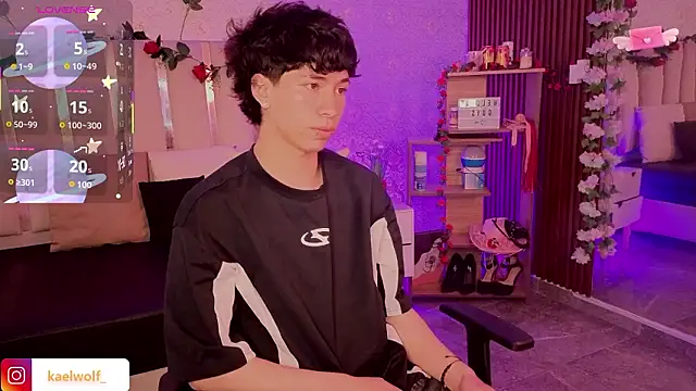 kaelwolf tay online show from 3, 3, 2026