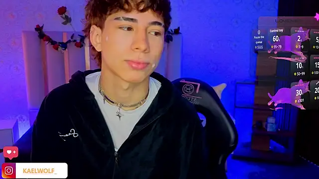 kaelwolf tay online show from 23, 4, 2026