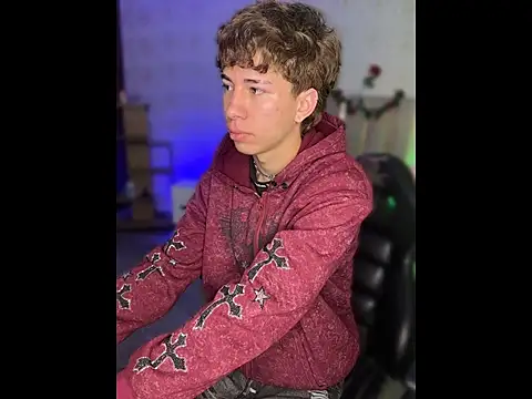 kaelwolf tay online show from 26, 4, 2026