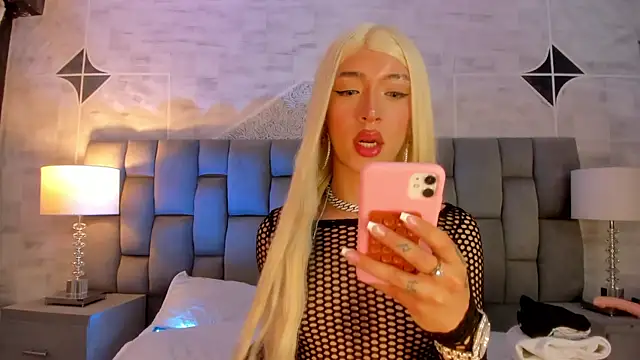 DeboraCopper online show from 19, 3, 2026