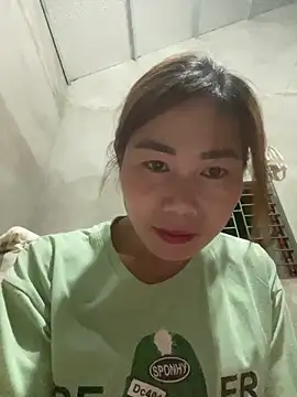 meganmeo online show from 25, 4, 2026