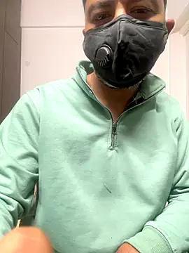 Snapshot of Yo_taste_my_honey chatting on 30, 11, 2025 Yo taste my honey online show from 30, 11, 2025