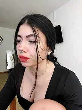 Snapshot of ArgentinaShani chatting on 7, 5, 2026 ArgentinaShani online show from 7, 5, 2026