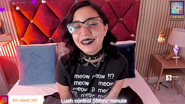 Kiri Velvet online show from 20, 6, 2026
