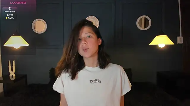 Snapshot of Skyy_bloom chatting on 11, 3, 2026 Skyy bloom online show from 11, 3, 2026