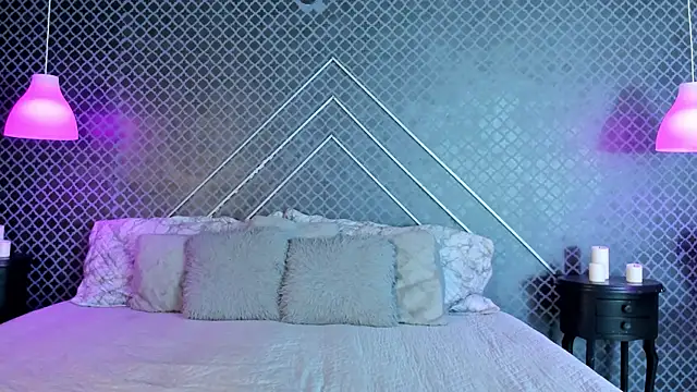 Skyy bloom online show from 28, 4, 2026