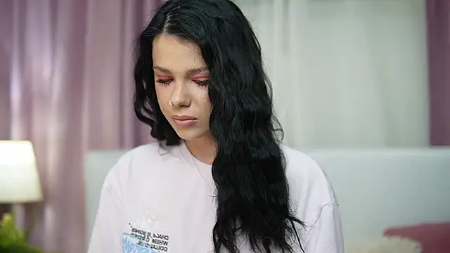 IsabelAmber online show from 24, 11, 2025