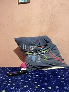 maxitravieso online show from 1, 3, 2026