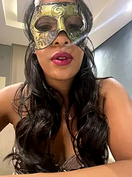 LunnaMaska online show from 21, 12, 2025