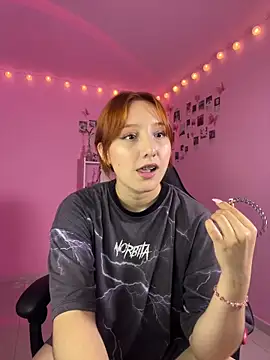 Davne  online show from 28, 4, 2026