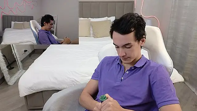 MoonlinSkinn online show from 4, 2, 2026