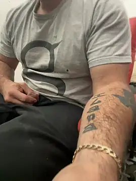 2addictivelyhorny online show from 16, 1, 2026