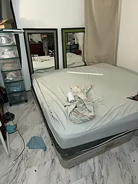 2addictivelyhorny online show from 15, 3, 2026