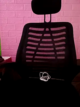 Lily-ross22 online show from 22, 4, 2026