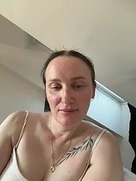 TomilaSi online show from 28, 7, 2026