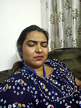 Tamil Smiley Queen online show from 25, 11, 2025