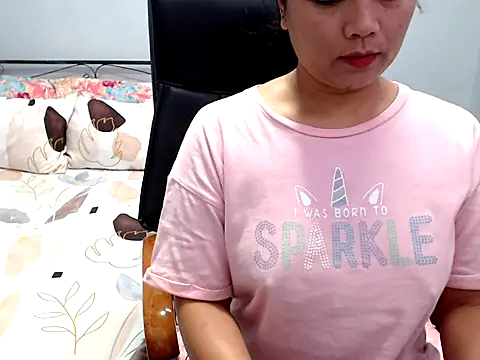 Snapshot of AsianB00bGoddess chatting on 23, 3, 2026 AsianB00bGoddess online show from 23, 3, 2026