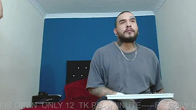 ARIA AND NICK online show from 21, 4, 2026