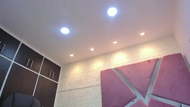 sol-angel online show from 24, 4, 2026