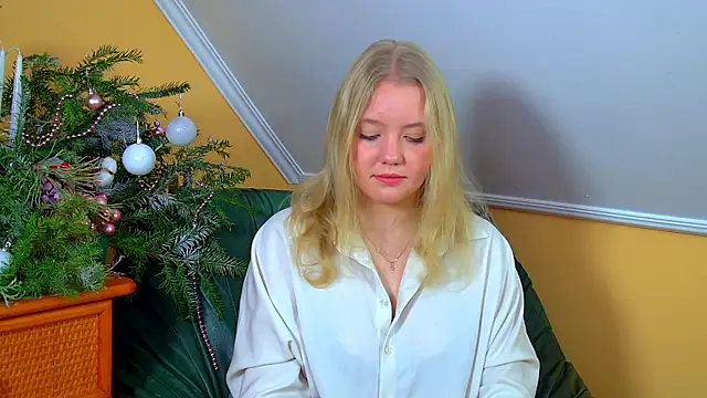 EmilyEvanse online show from 14, 12, 2025