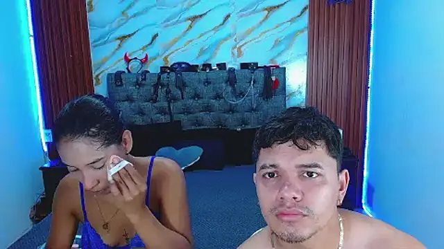 Meryandcris online show from 13, 2, 2026