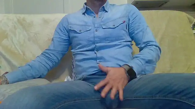 Eroshotlicker online show from 31, 3, 2026