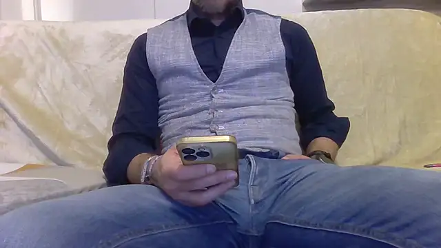 Eroshotlicker online show from 1, 4, 2026