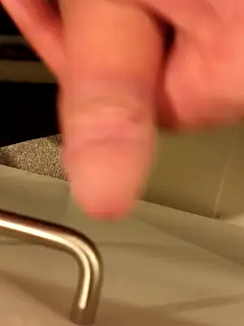 poeperke2830 online show from 24, 2, 2026