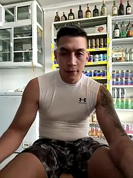 OliverWest04 online show from 18, 12, 2025