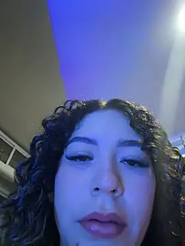 Snapshot of VictoriaaRose chatting on 12, 2, 2026 VictoriaaRose online show from 12, 2, 2026