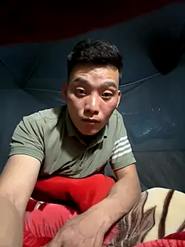 sanu551 online show from 4, 12, 2025