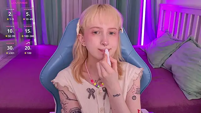 Snapshot of _Babyface_ chatting on 5, 6, 2026 Babyface online show from 5, 6, 2026