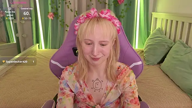 Snapshot of _Babyface_ chatting on 17, 7, 2026 Babyface online show from 17, 7, 2026