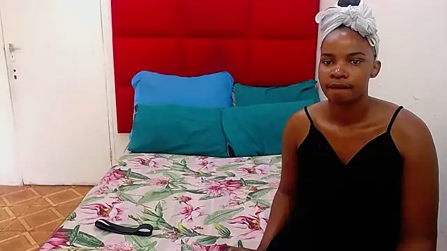 EMBER FOX online show from 5, 2, 2026