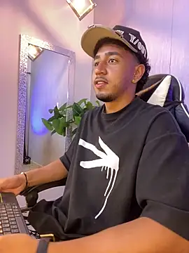 Brand Collins online show from 7, 4, 2026