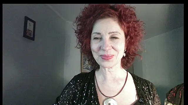 Kelly Flurr online show from 7, 5, 2026